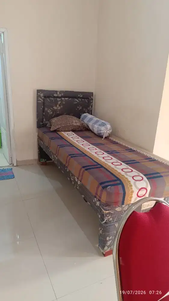 Kos khusus Putri di Meruya Selatan