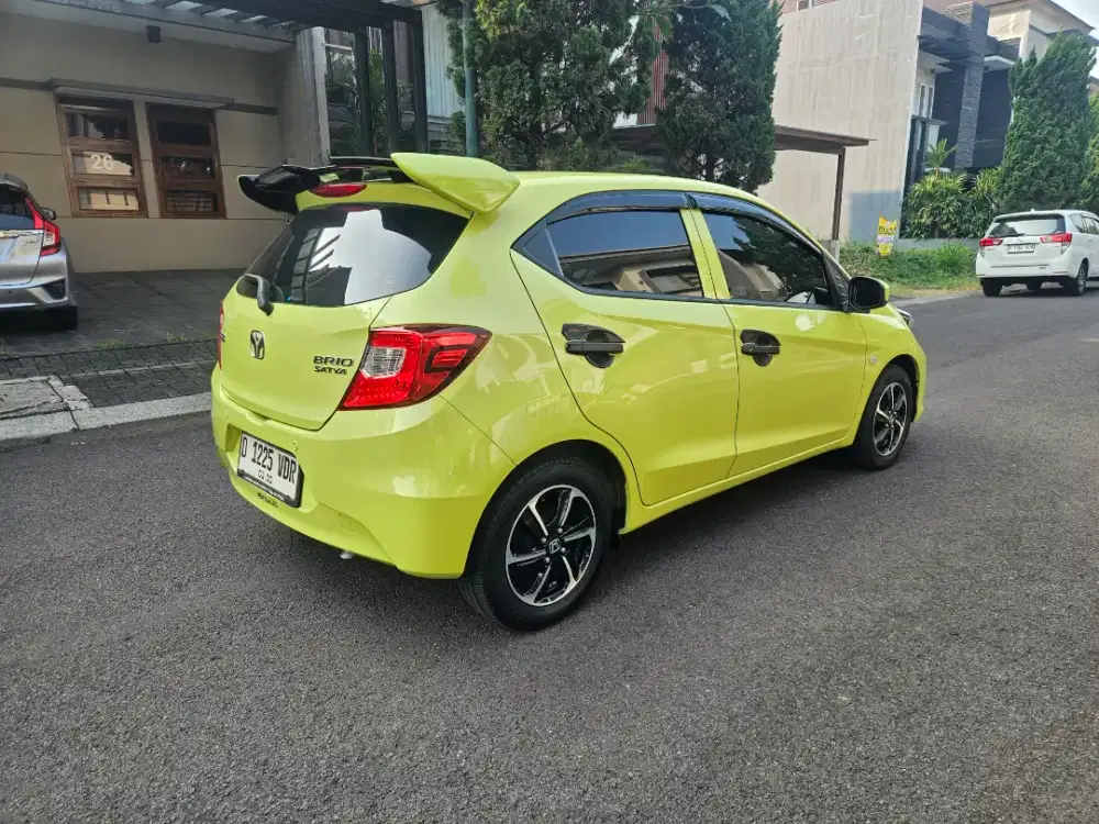 Antik KM 10rb.. Honda Brio E CVT 2024/2025 (D)