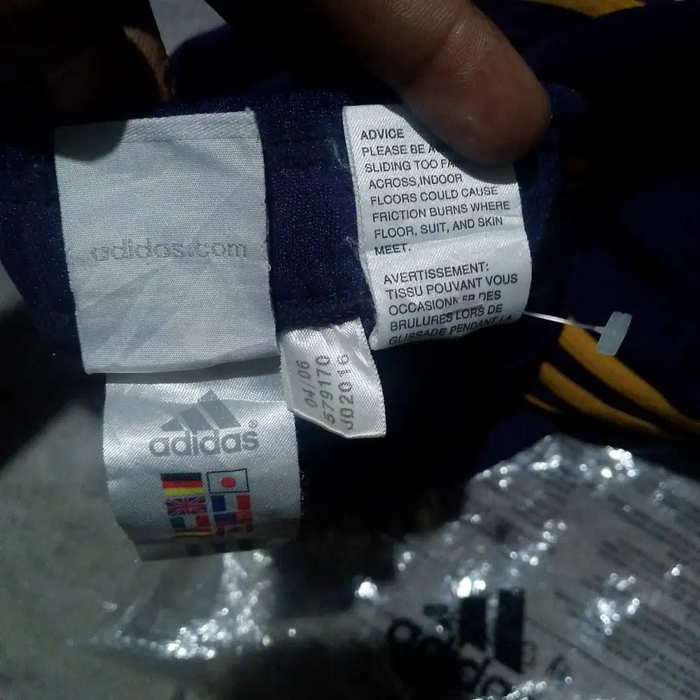 Celana adidas masih bagus
