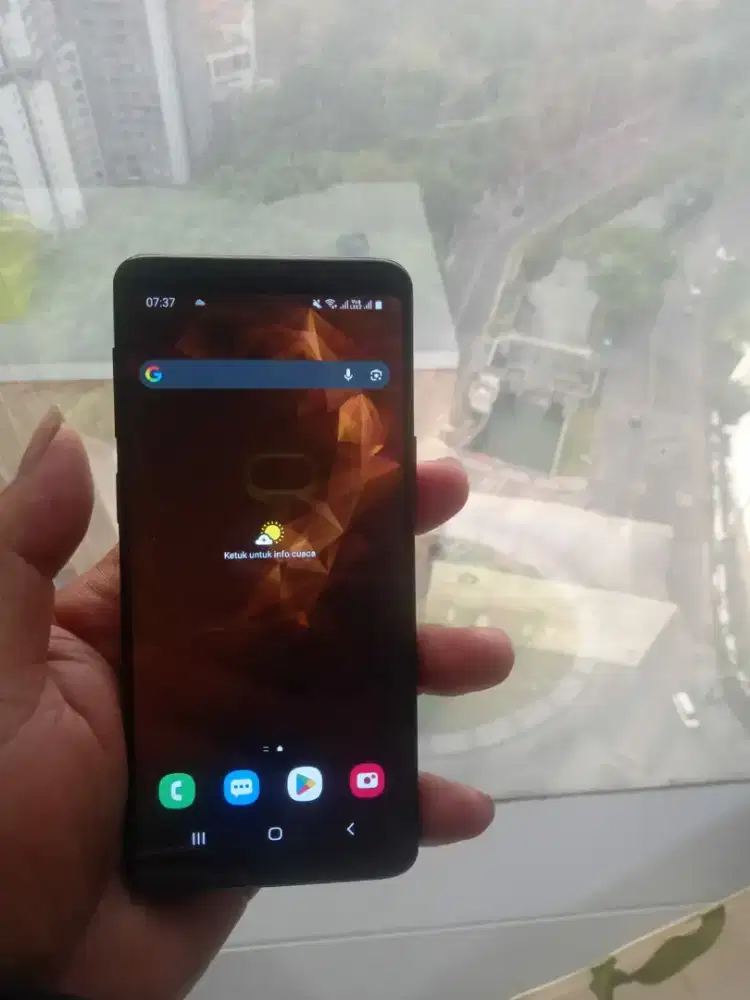 Samsung s9 4/64 gb minus lcd gantian tutup retak