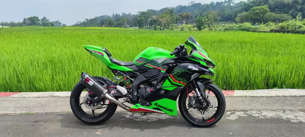 Kawasaki ZX25RR