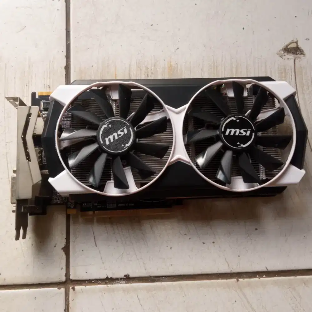 MSI AMD Radeon R7 370 • 2GB 256bit GDDR5