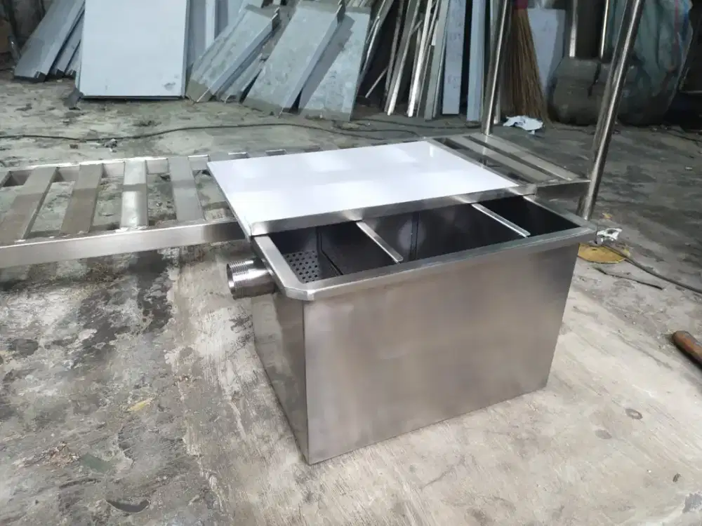 Grease Trap Stainless Steel 30 Liter Penangkap Lemak Wastafel Dapur