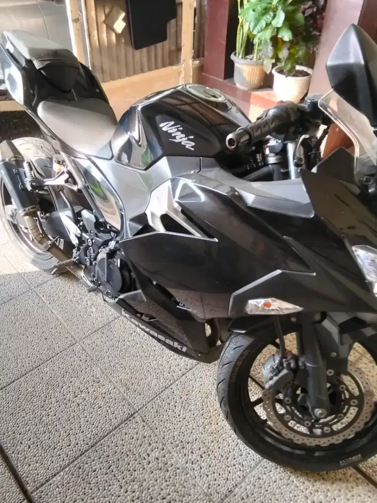 Ninja 250  di khusus pemakai