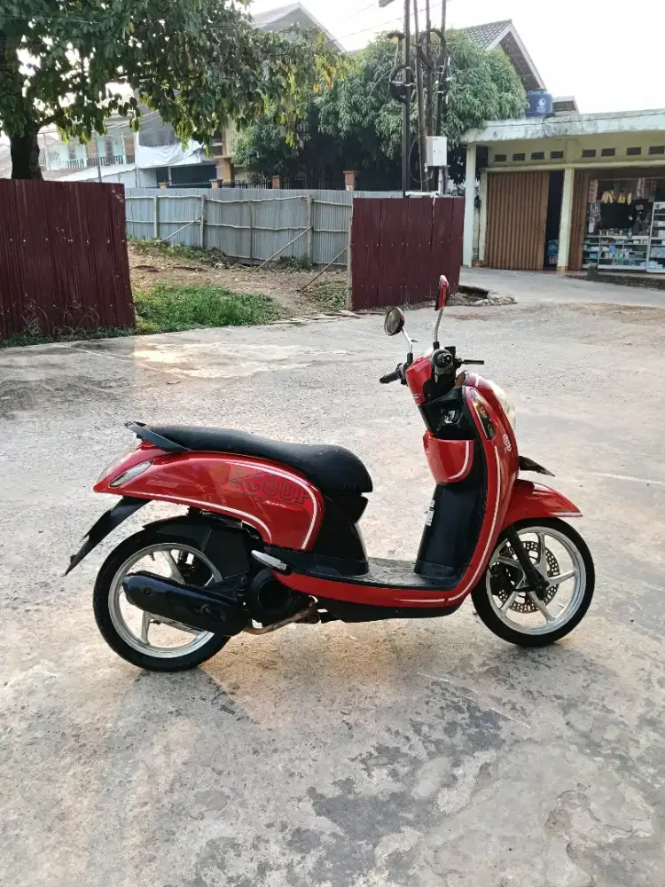 Scoopy Sporty Original 2014