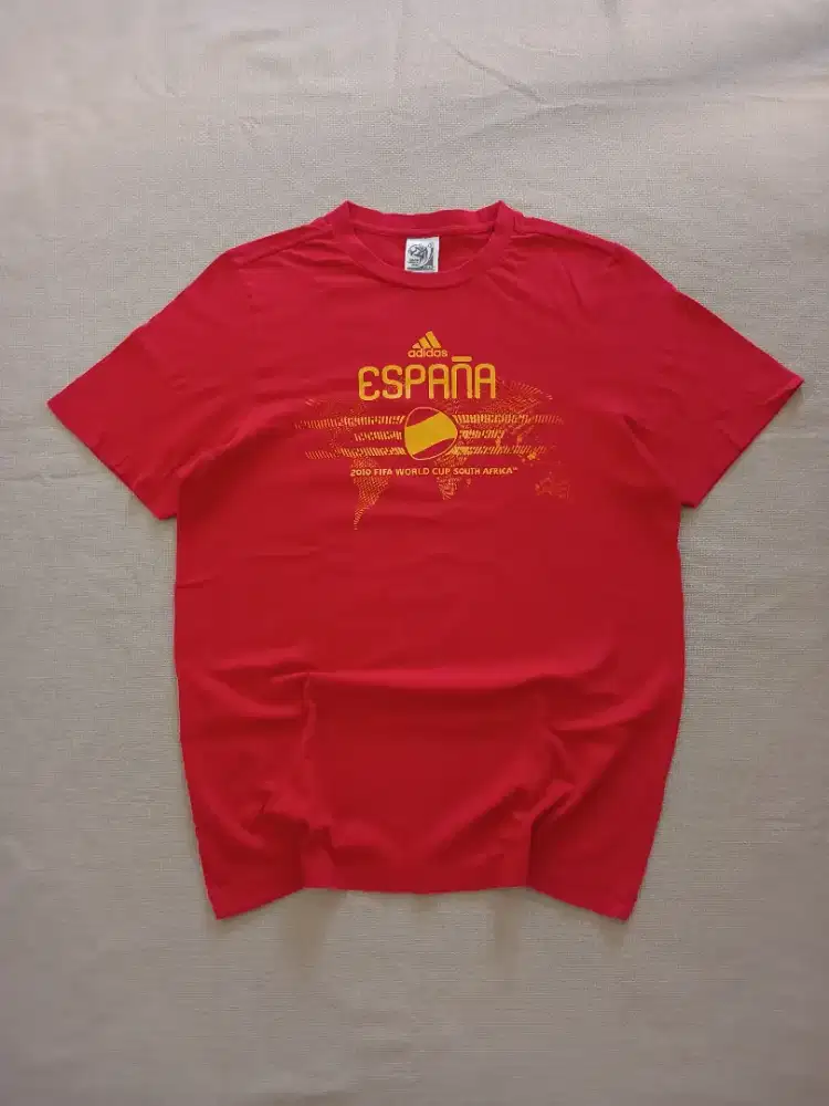 Tshit by adidas kaos Espana / spanyol 2010 World Cup Official