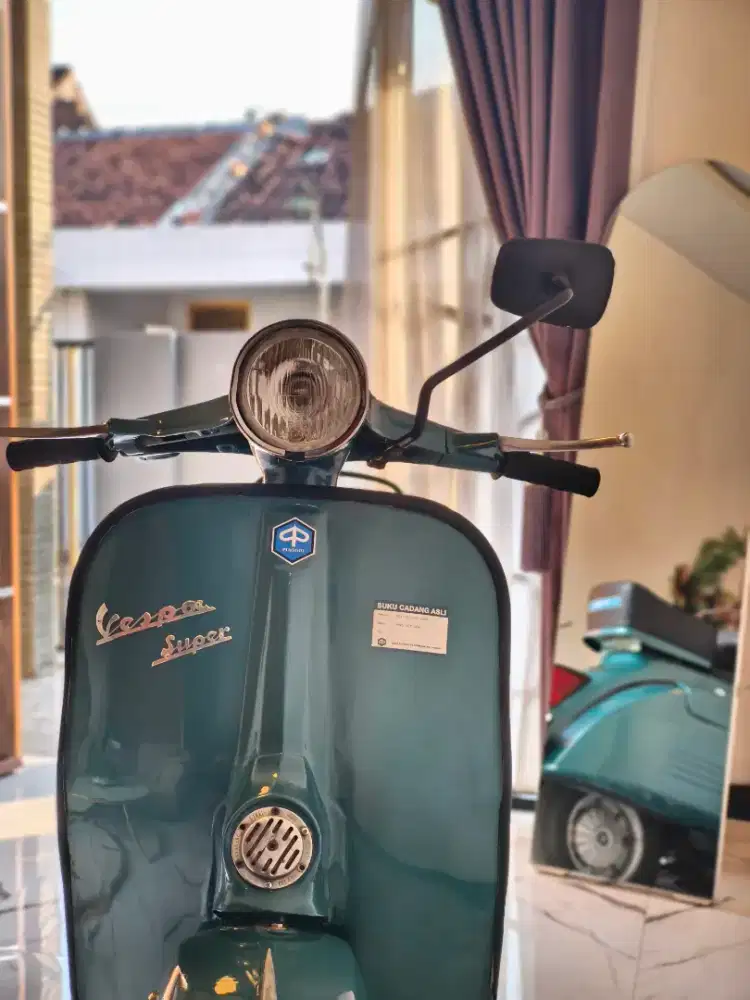 Vespa Super 150 1973 istimewa lengkap pajak hidup siap pakai