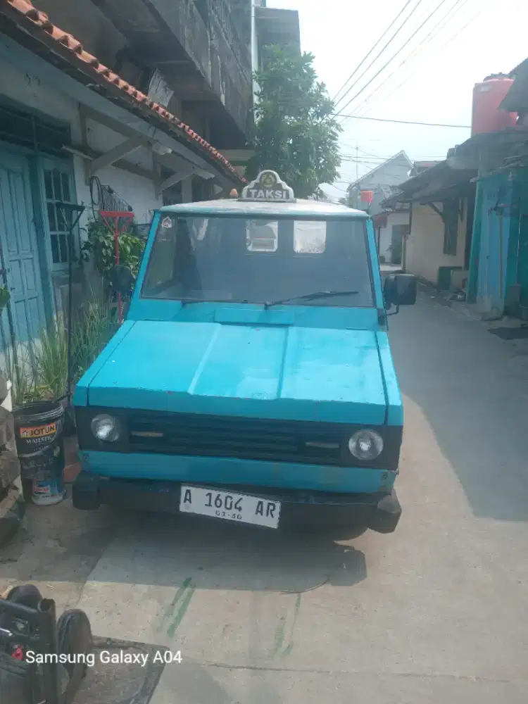 Suzuki Carry Bagong ST 20