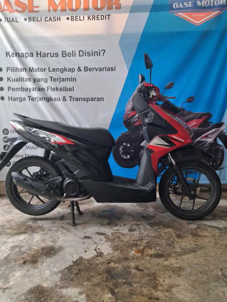 (B) Honda Beat CBS FI Tahun 2024