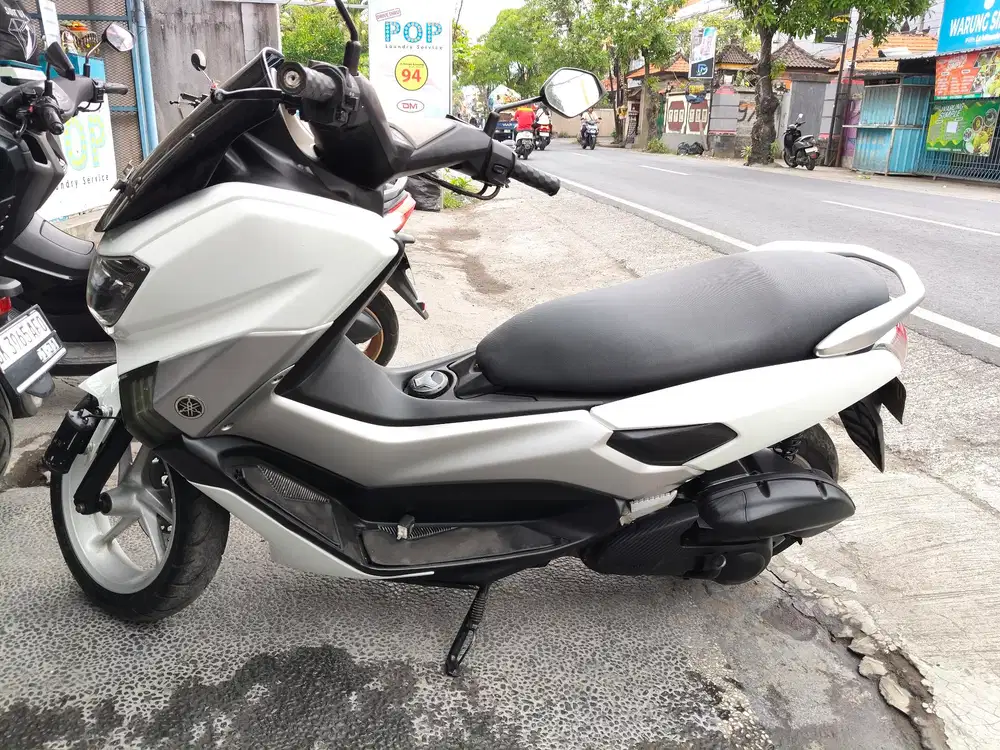 Nmax 2015 putih Deva motor