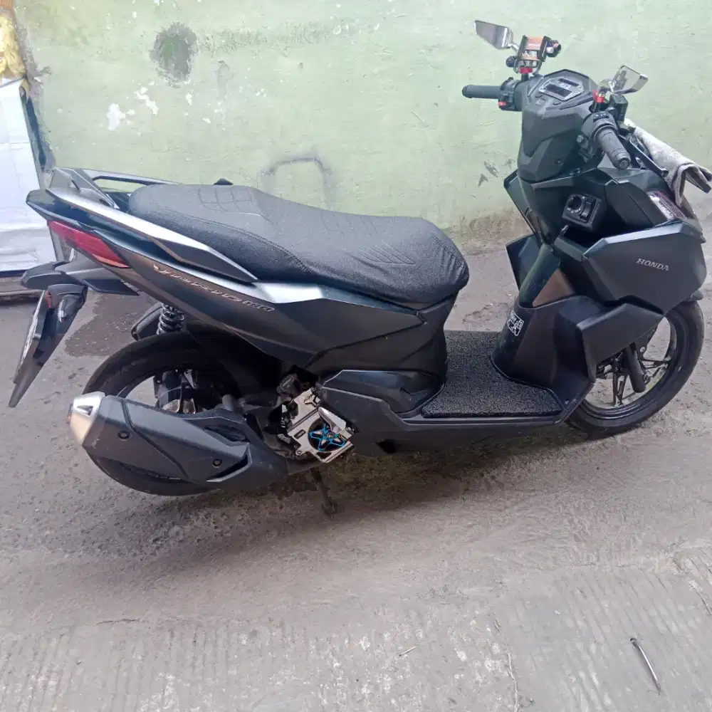 Vario 160 cc Cbs Sp km. 9000 lebih th 2025 pemakaian baru 10 bln