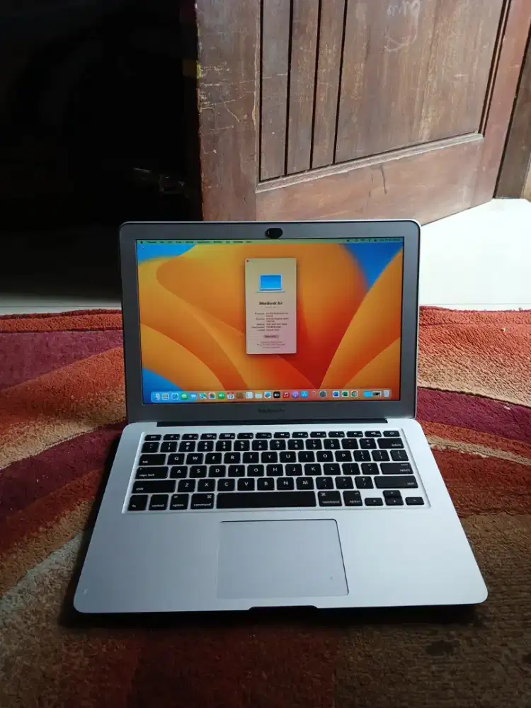 Macbook Air 13-inch.2017  8\128gb