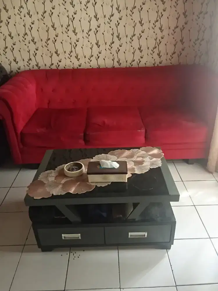 Dijual Meja  ruang Tamu Minimalis