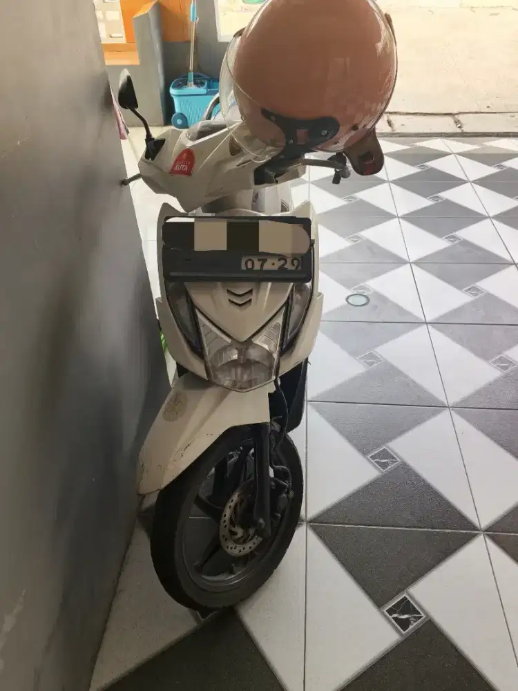 Dijual motor beat 2014 FI tangan pertama