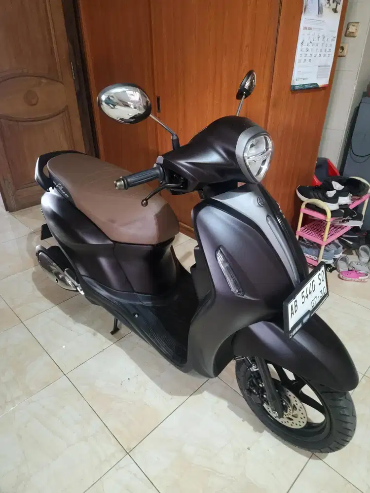 Grand filano 125 hitam magma low km 2025 gbm