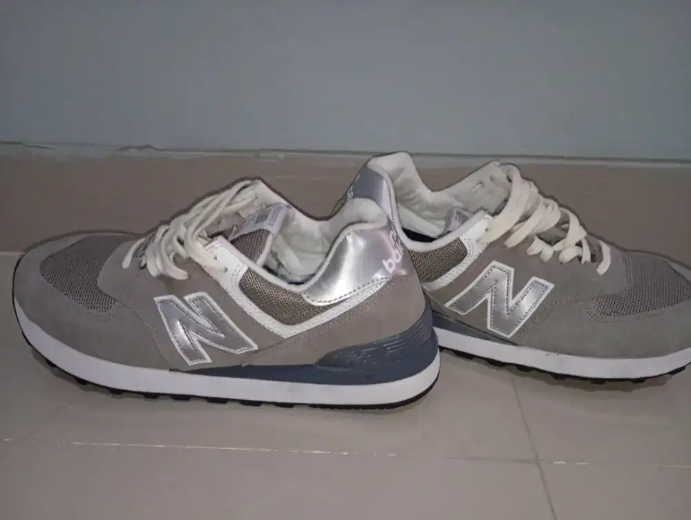 New Ballance 574 Classic Grey
