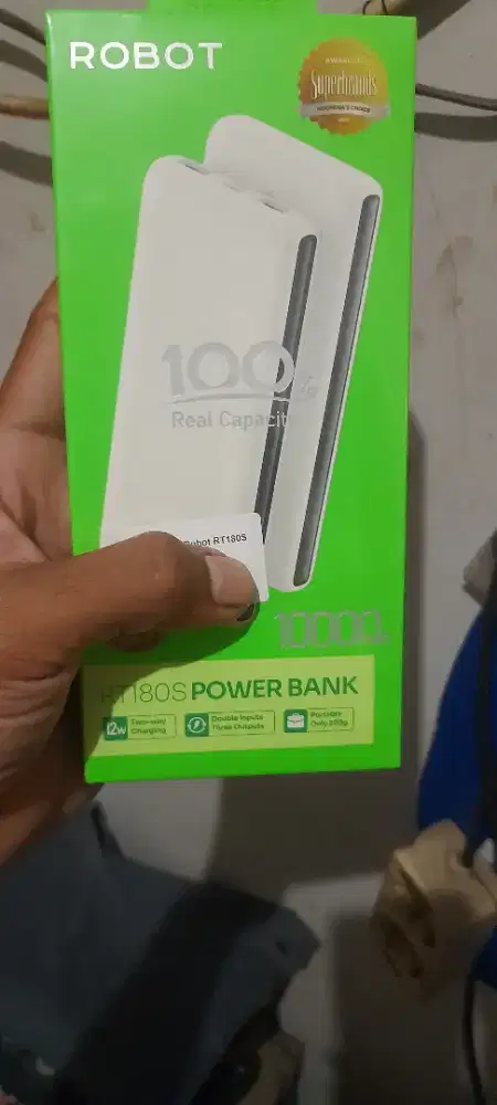 Power bank merk robot 10000mah
