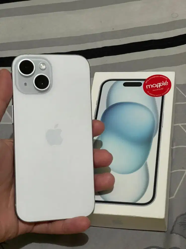 Iphone 15 blue RESMI 128gb