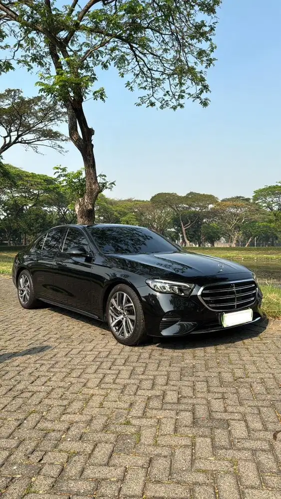 ALL NEW E CLASS !! Mercedes Benz E200