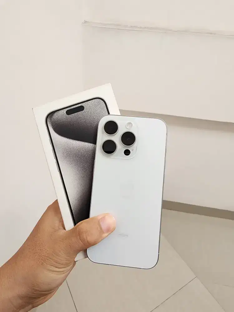 Iphone 15 Pro 128GB Putih Ibox
