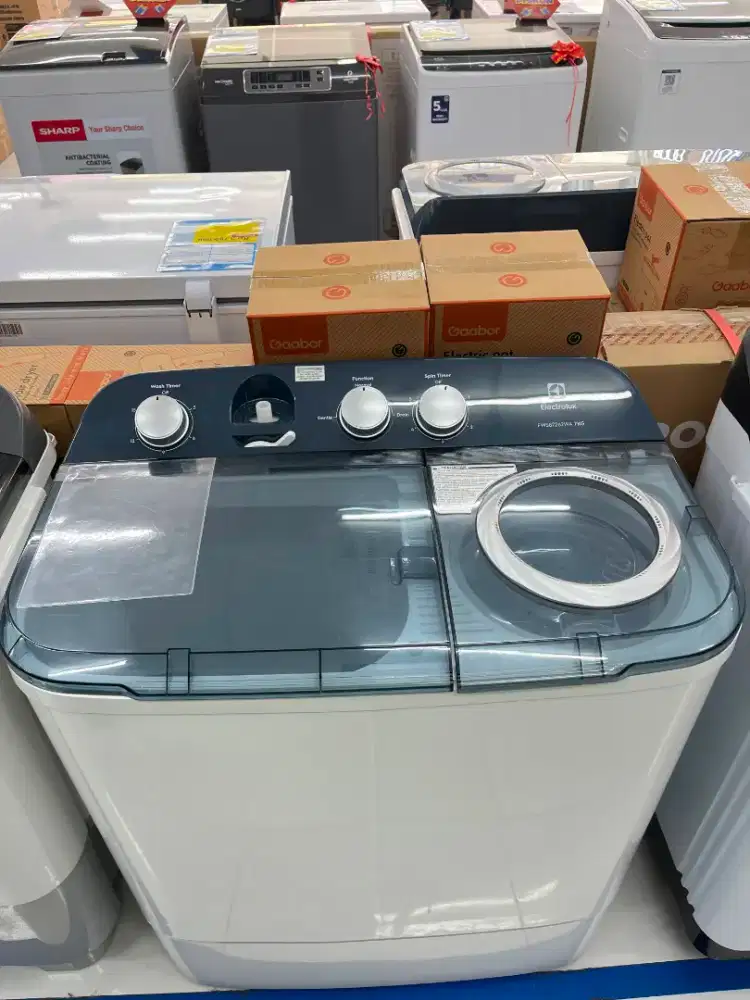 Mesin Cuci 2 tabung 7 Kg Electrolux
