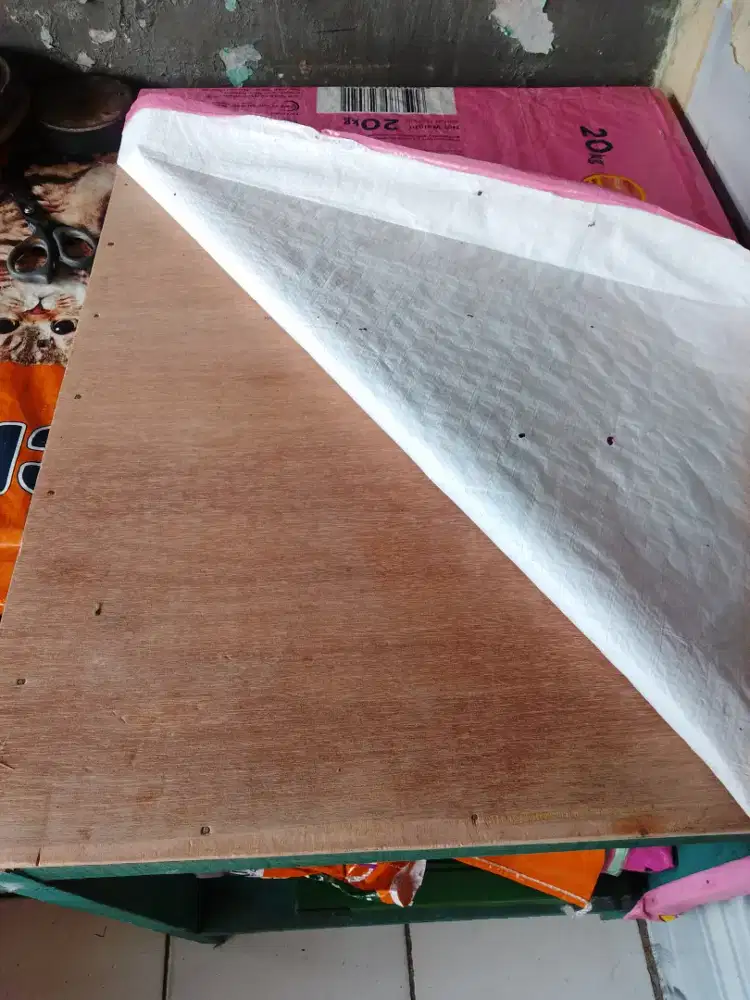 Meja kayu serba guna