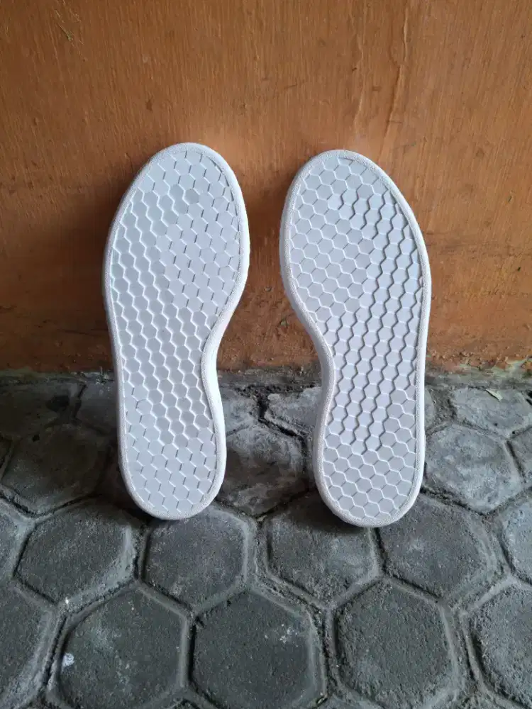 Outsole Sepatu Adidas Grand Court/Gazzelle size 39-40