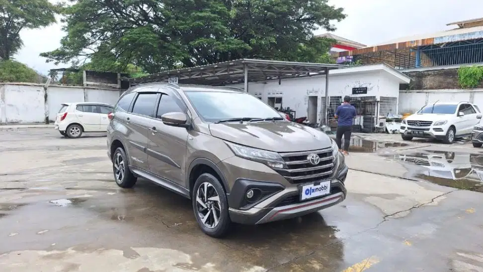 Toyota Rush 1.5 S Bensin-MT 2021
