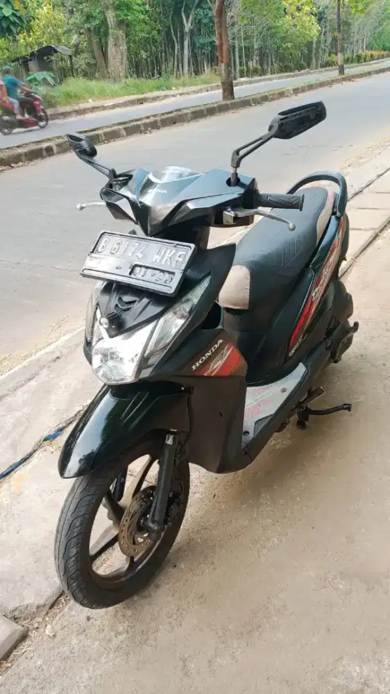 Honda beat fi tahun 2013