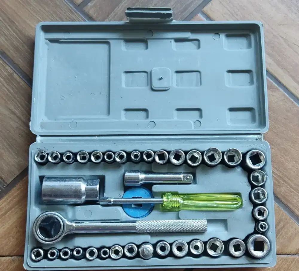 Kunci Shock Kumplit Serbaguna