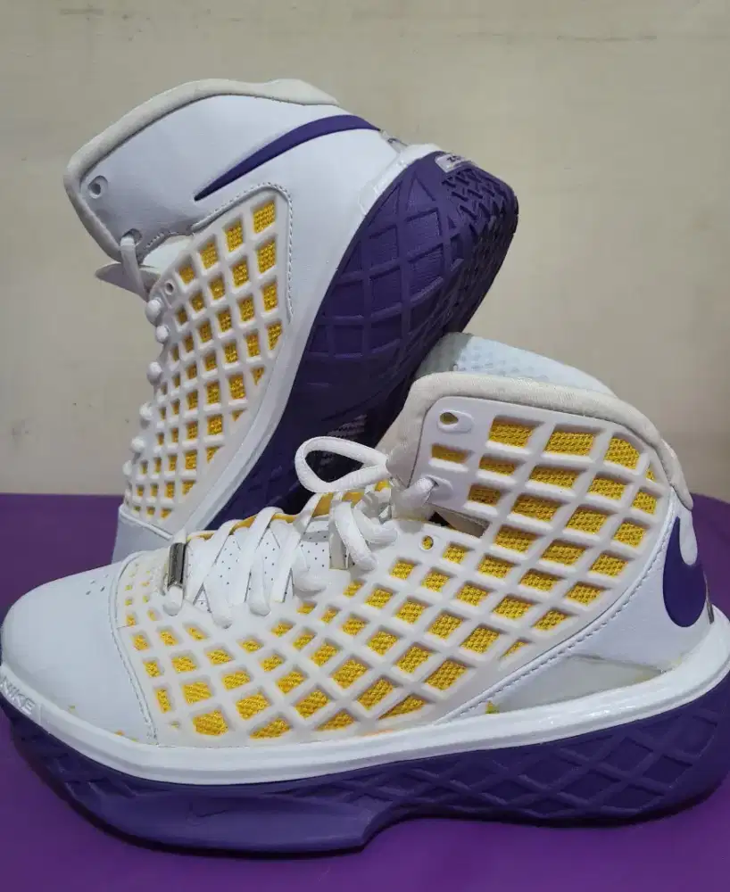 Nike Kobe 3 MVP