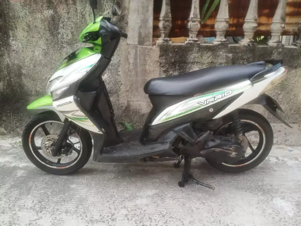 vario 110 thn 2012 lengkap