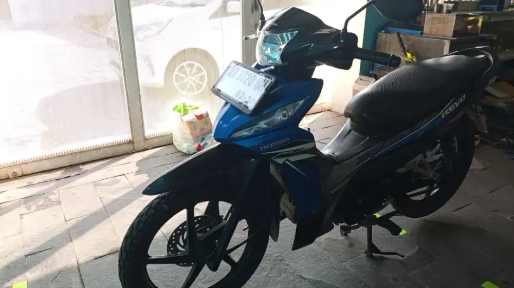 Dijual Revo tahun 2015