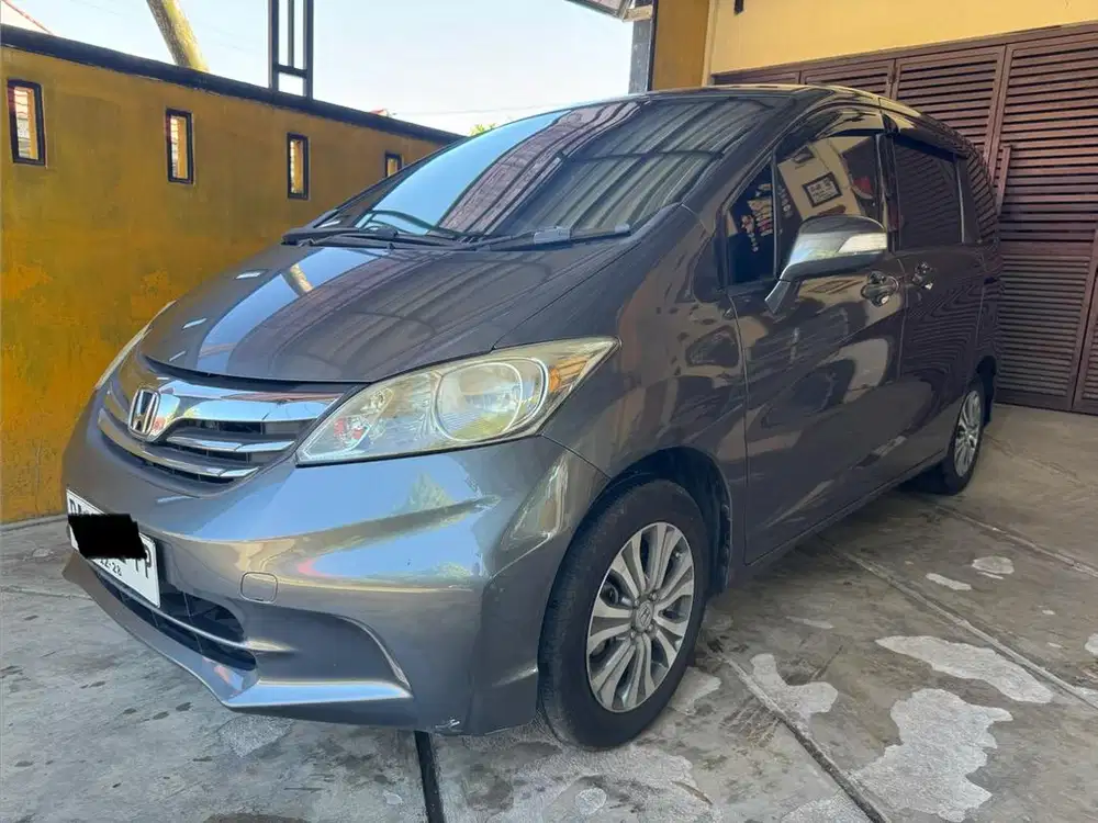 Honda Freed E PSD 2012