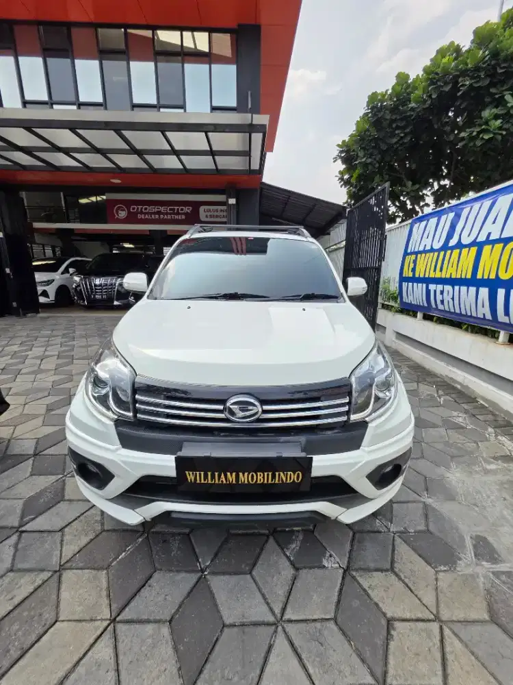 Daihatsu Terios R Adventure 2015