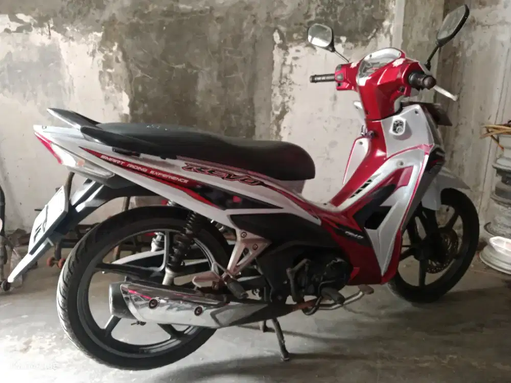 Honda revo x fi 2015 lengkap siap kerja