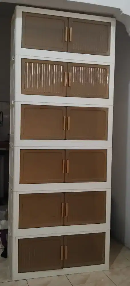 Dijual lemari multifungsi 6 susun (besar)