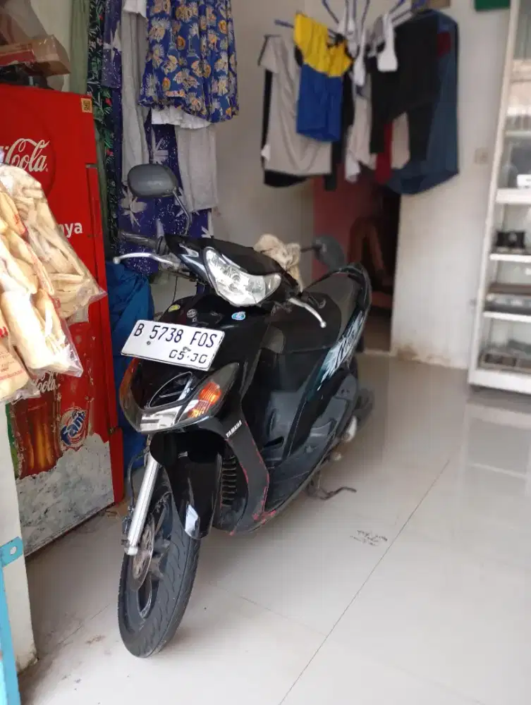 Mio smile 2009 hitam