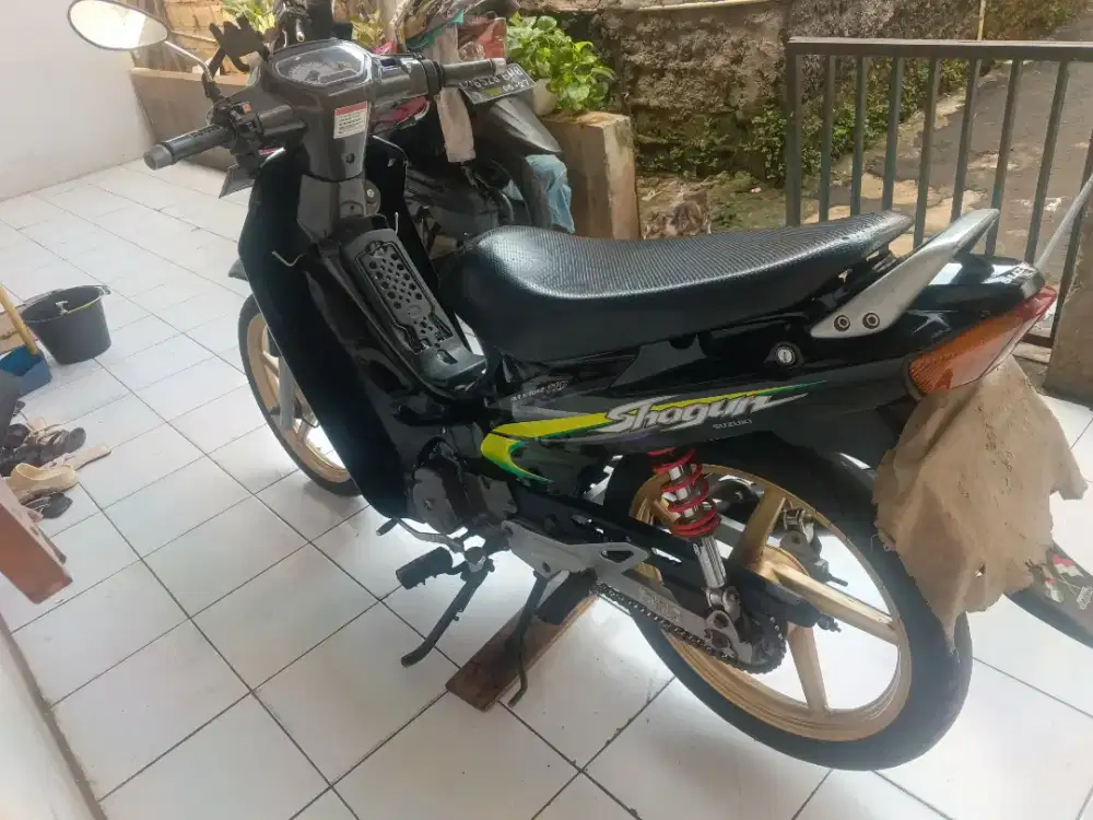 Shogun 110 tahun 2002 Nego