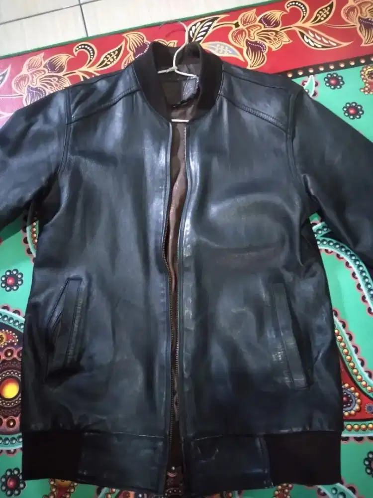 Jaket Kulit Size M Slim Fit
