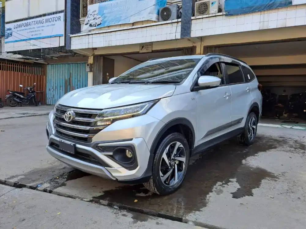Obral MURAH New Rush 1.5 S GR Sport 2023 TRD 2022 Sportivo G TT terios