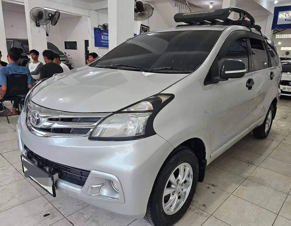 Avanza G 1.3 MT 2014 istimewa dp 22 jt