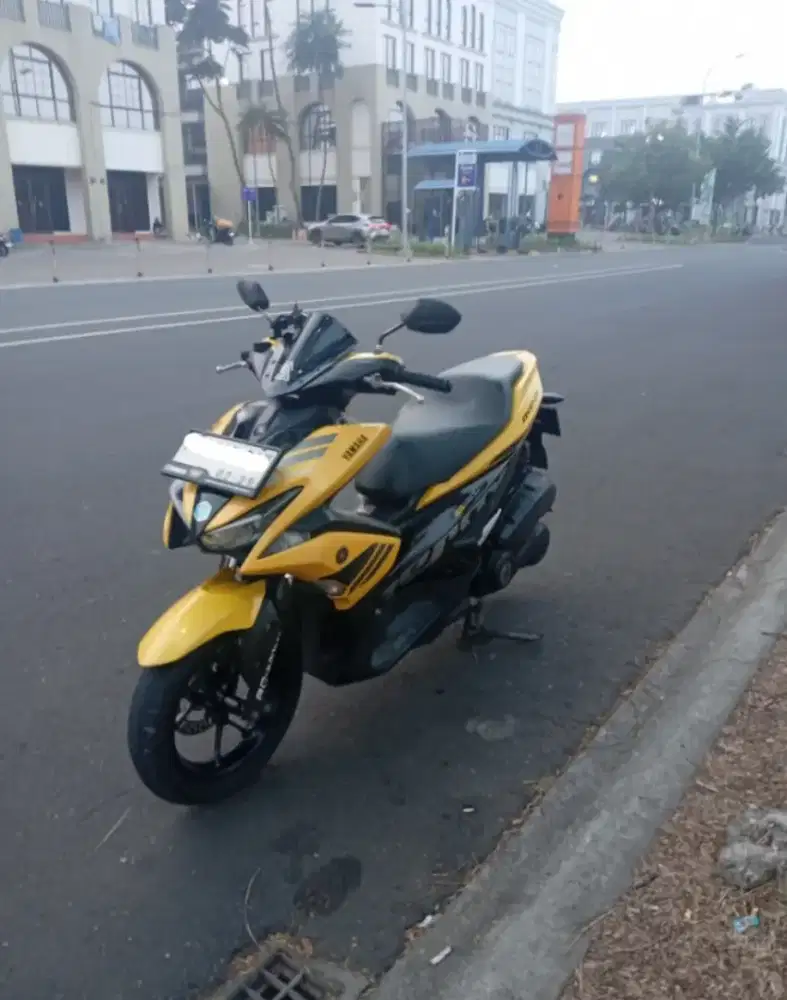 Motor Aerox old, tahun 2017
Surat lengkap, pemakaian sendiri