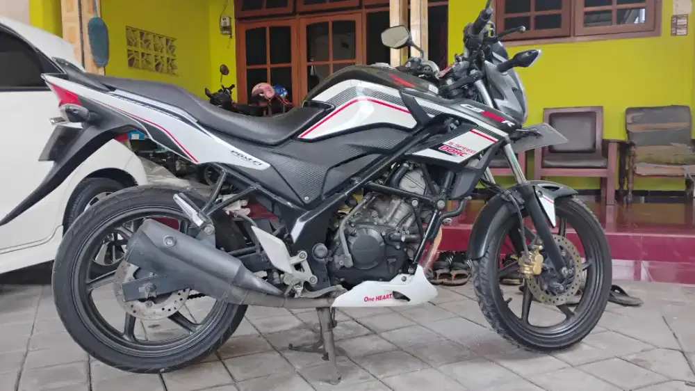 CB 150R StreetFire tahun 2010