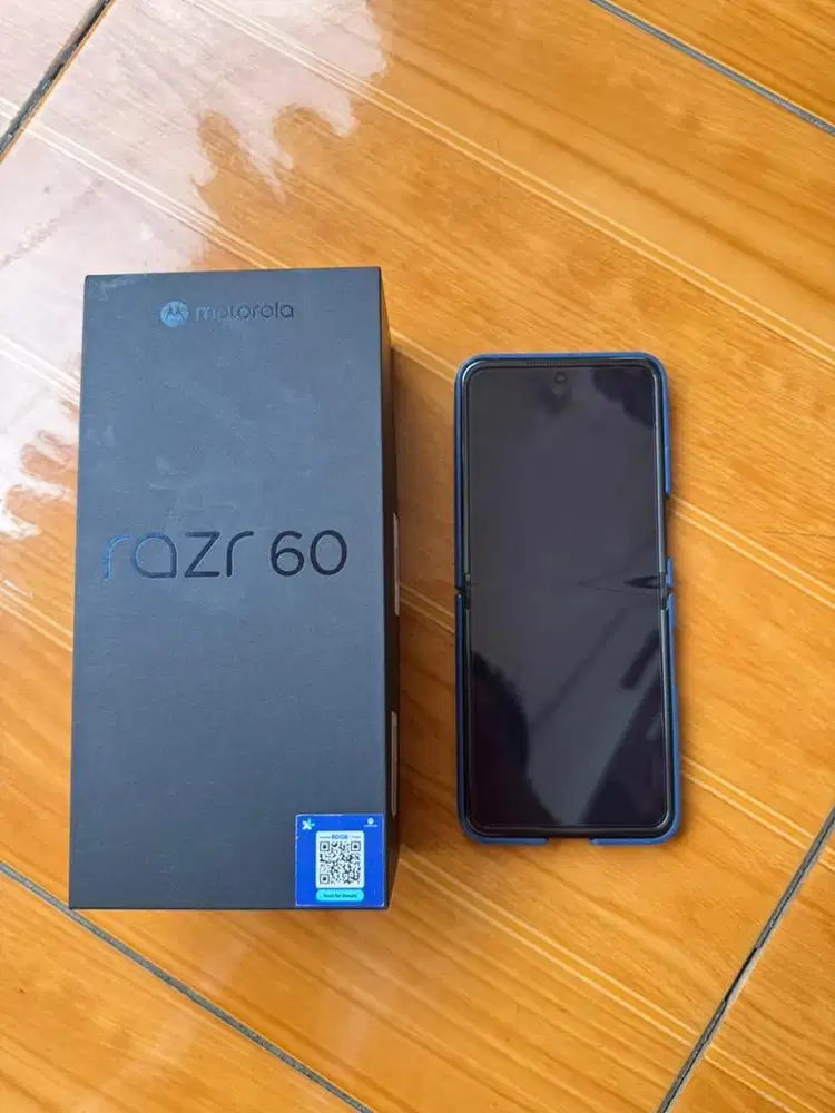Dijual Motorola Razr 60