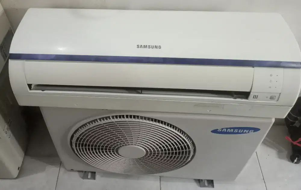 Jual ac samsung 1/2 pk lowwat 310 watt kondisi 95% ori semua