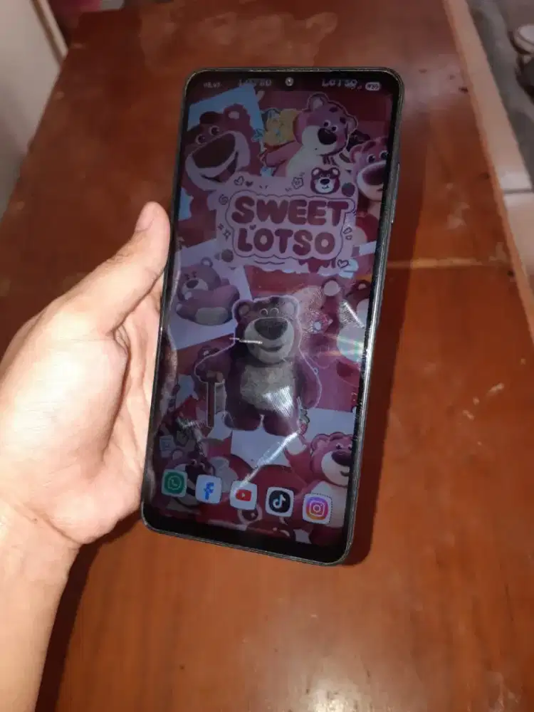 Samsung A06 Ram 4/64