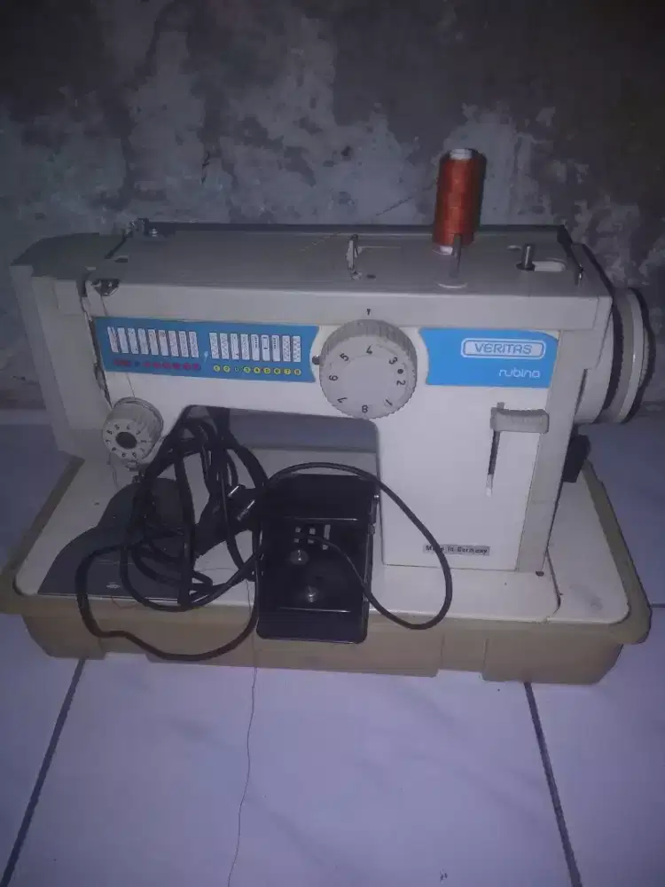 Mesin lubang kancing vortibel