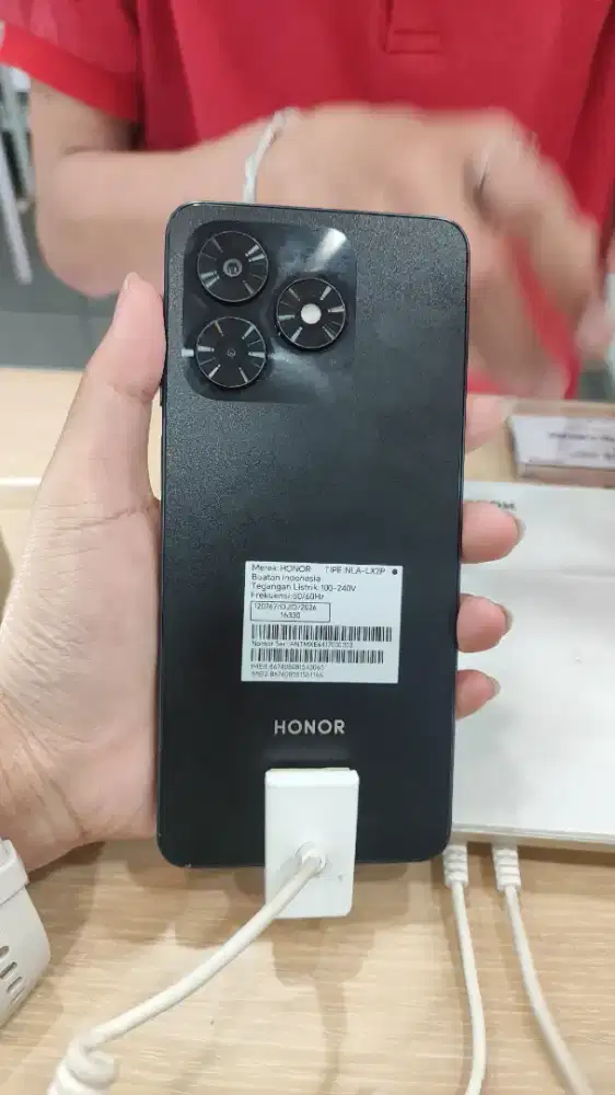 Kredit hp DP 0% HONOR SERIES