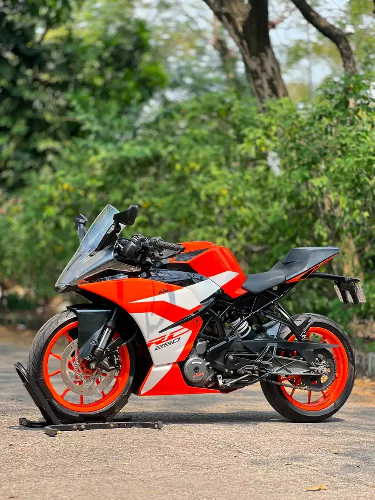 KTM RC 250 ABS ORANGE 2017 KM 14K PAJAK ON SIAP GASPOL